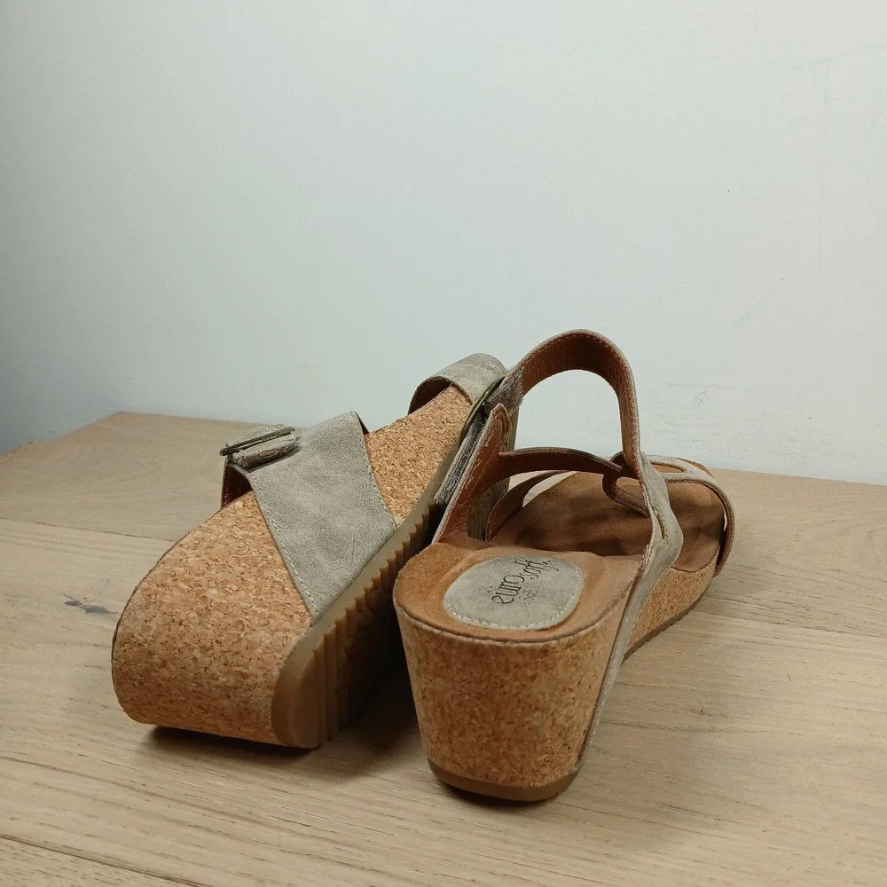 Eurosoft by Sofft pre owned